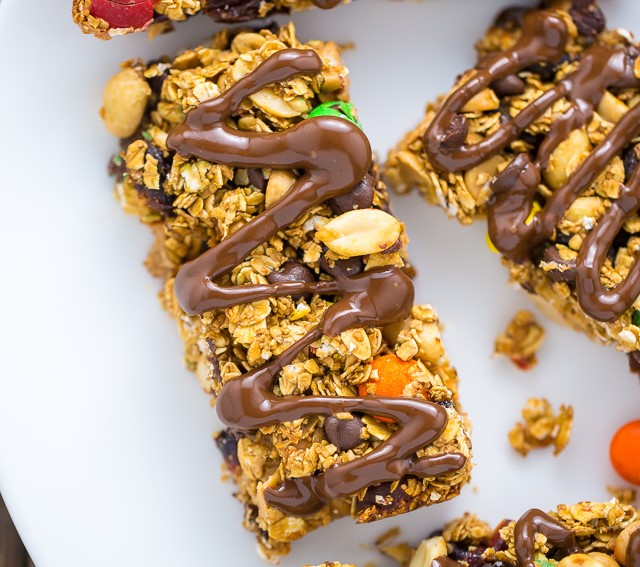 Trail Mix Granola Bars